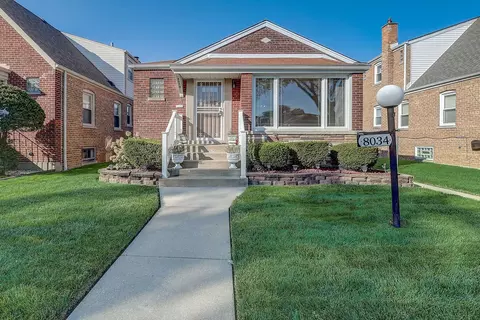 8034 S California Ave, Chicago, IL 60652