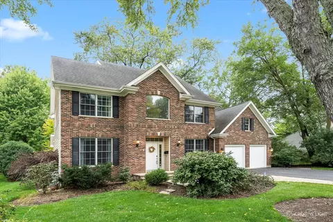 1014 S Wheaton Ave, Wheaton, IL 60189