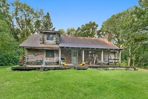 14 N466 Factly Rd, Hampshire, IL 60140