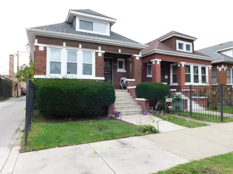 4815 W Kamerling Ave, Chicago, IL 60651