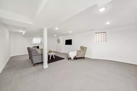 9217 S May St, Chicago, IL 60620 photo 20