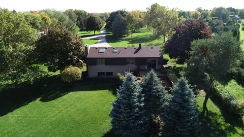 41 W038 Bowes Rd, Elgin, IL 60124 photo 34