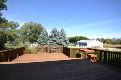 41 W038 Bowes Rd, Elgin, IL 60124 photo 22