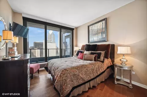 Bedroom - 60 E Monroe St #3901, Chicago, IL 60603 photo 2 of 3