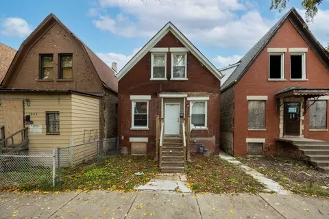 1227 S Kedvale Ave, Chicago, IL 60623