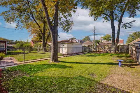 650 E 101st St, Chicago, IL 60628 photo 24