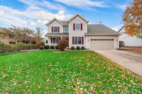 1043 Bennington Dr, Crystal Lake, IL 60014