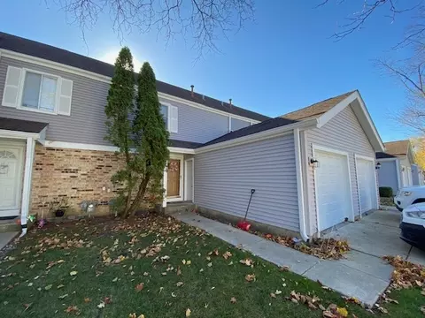 722 Bolton Way, Hanover Park, IL 60133