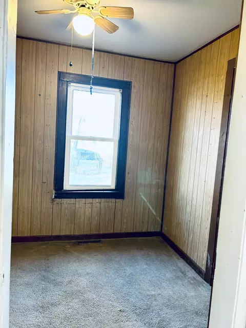 609 Mohawk St, Joliet, IL 60432 photo 5