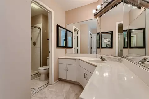 1408 Tulip Ct #A2, Wheeling, IL 60090 photo 10