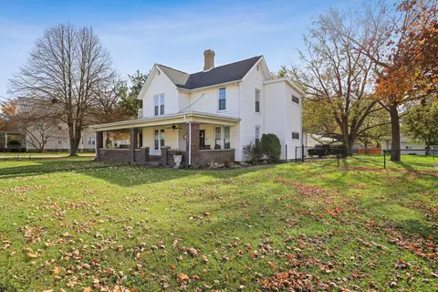 202 S East St, Homer, IL 61849