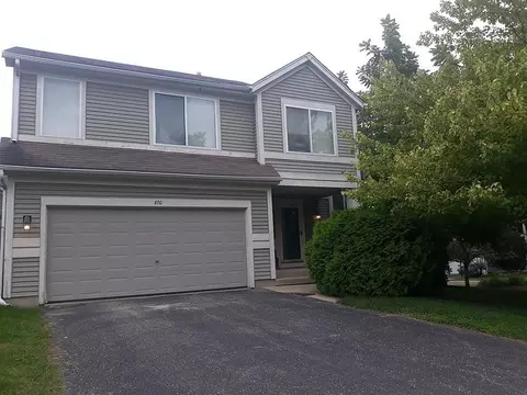 870 Waterview Dr, Round Lake Park, IL 60073