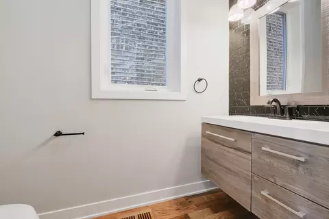 30 S Waller Ave, Chicago, IL 60644 photo 8