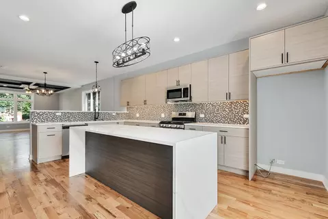 30 S Waller Ave, Chicago, IL 60644 photo 5