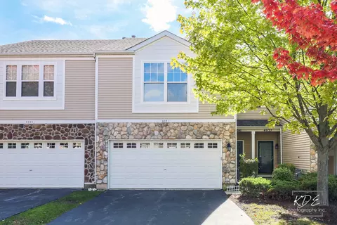 4041 Boulder Ct, Aurora, IL 60504