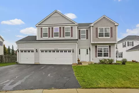 32257 N Rockwell Dr, Lakemoor, IL 60051