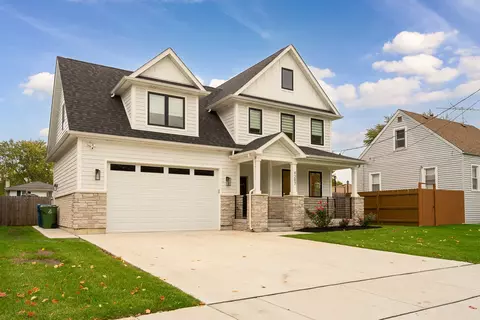 9207 Melvina Ave, Oak Lawn, IL 60453
