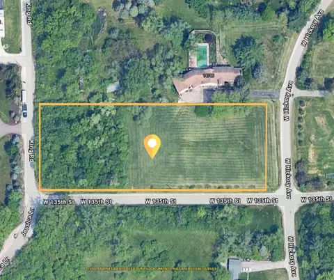 14755 W Hickory Ave, Lemont, IL 60439