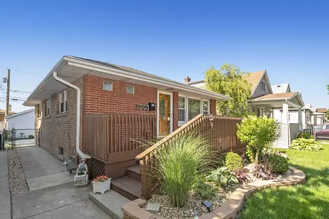 7703 W 66th St, Summit, IL 60501 photo 2