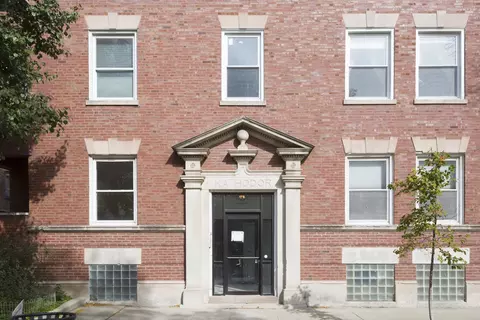 1246 W Sunnyside Ave #3, Chicago, IL 60640