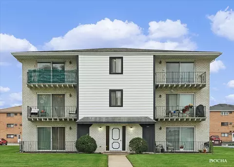 7321 W 85th Pl #3B, Bridgeview, IL 60455