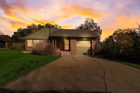 324 Kent St, Marengo, IL 60152