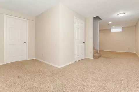 2817 Arrowhead Dr, Bloomington, IL 61704 photo 32