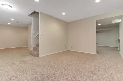 2817 Arrowhead Dr, Bloomington, IL 61704 photo 33