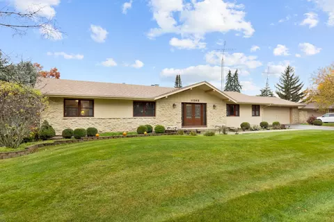 11363 James Ct, Genoa, IL 60135