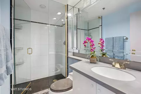 100 E Huron St #3401, Chicago, IL 60611 photo 21