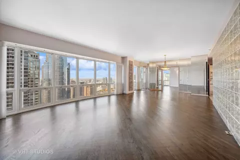 100 E Huron St #3401, Chicago, IL 60611 photo 9