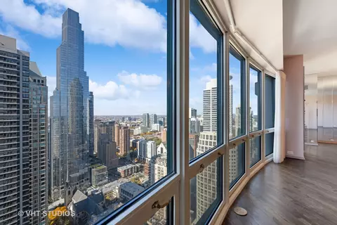 100 E Huron St #3401, Chicago, IL 60611 photo 6