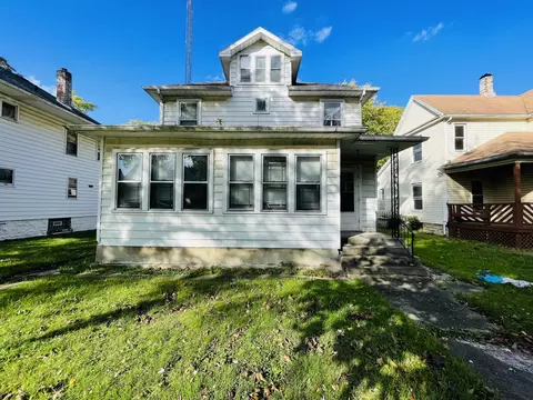 369 S Chicago Ave, Kankakee, IL 60901