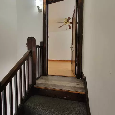 Entry Way - 11049 S Avenue L, Chicago, IL 60617 photo 1 of 2