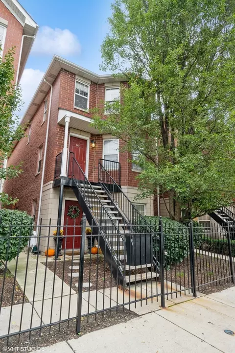 663 W Division St #A, Chicago, IL 60610