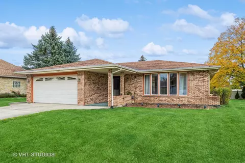 7736 W 157th Pl, Orland Park, IL 60462