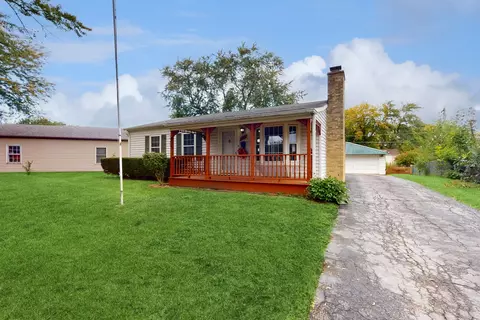 241 Rosewood Ave, Buffalo Grove, IL 60089