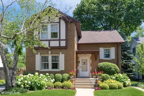 707 Brier St, Kenilworth, IL 60043