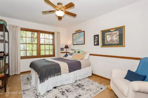 1807 Wakeman Ct, Wheaton, IL 60187 photo 13