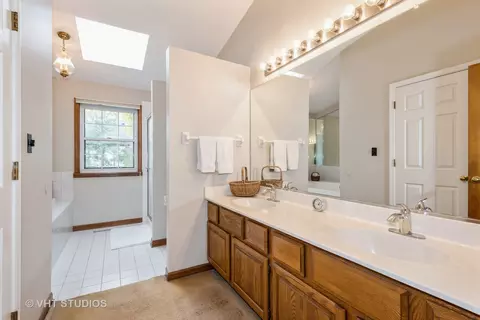 1807 Wakeman Ct, Wheaton, IL 60187 photo 16