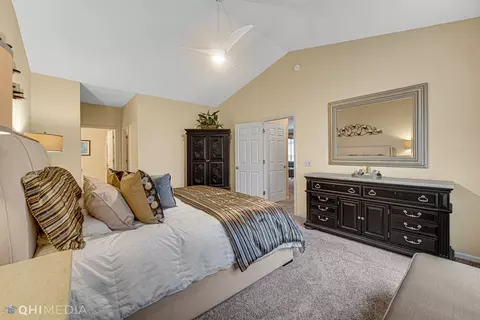 881 Eineke Blvd #881, Algonquin, IL 60102 photo 10