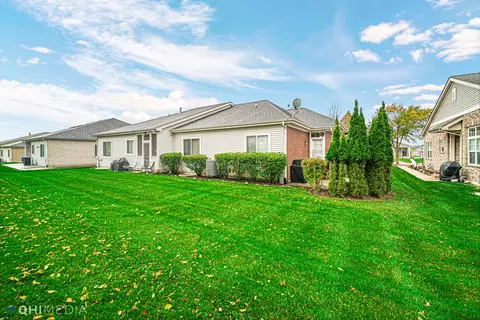 881 Eineke Blvd #881, Algonquin, IL 60102 photo 22