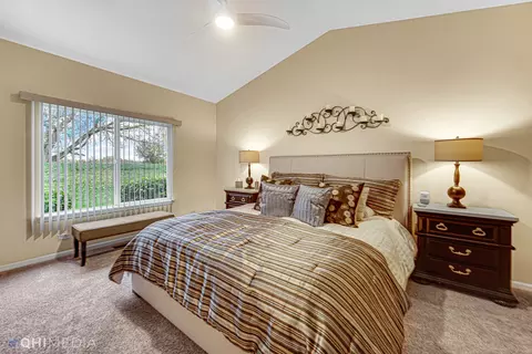 881 Eineke Blvd #881, Algonquin, IL 60102 photo 9