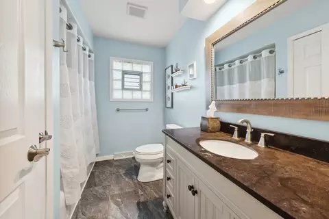 301 68th St, Darien, IL 60561 photo 11