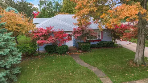 307 E 6th St, Gridley, IL 61744 photo 4