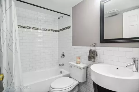 3305 Kirchoff Rd #1A, Rolling Meadows, IL 60008 photo 10