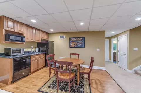 Undisclosed, Itasca, IL 60143 photo 27
