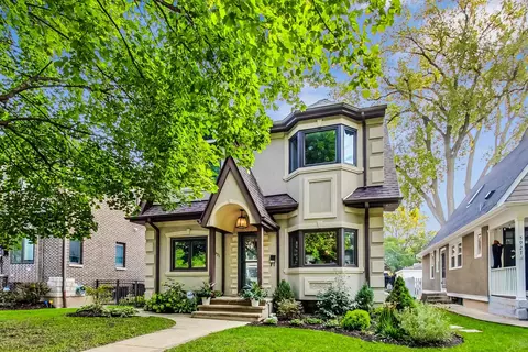 5931 N Kostner Ave, Chicago, IL 60646