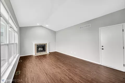 7217 Faxton Ln, Plainfield, IL 60586 photo 12