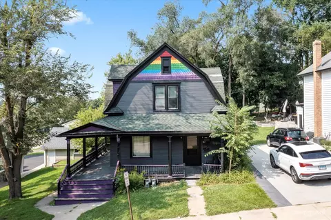 403 Hill St, East Dundee, IL 60118